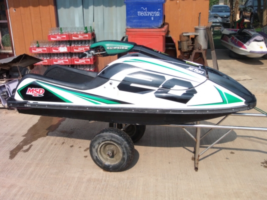 Kawasaki sxr 800 ของแต่งเยอะพอควร