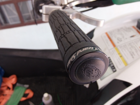 Kawasaki sxr 800 ของแต่งเยอะพอควร