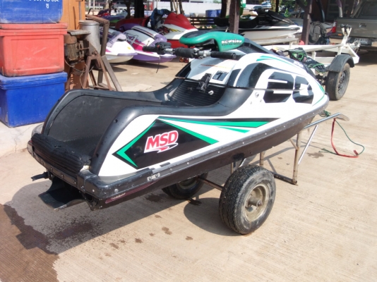 Kawasaki sxr 800 ของแต่งเยอะพอควร