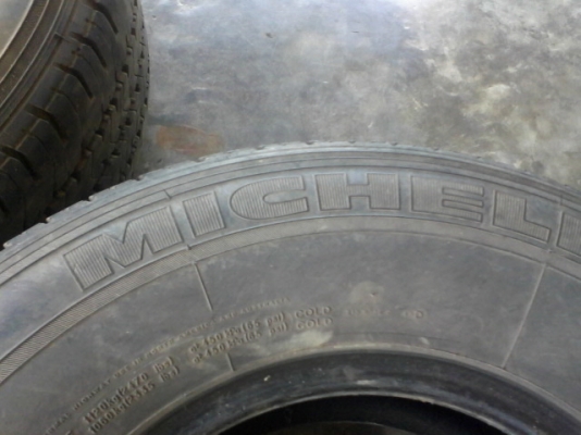 ขายยาง michelin XCD 215R14 ปี1013/2911