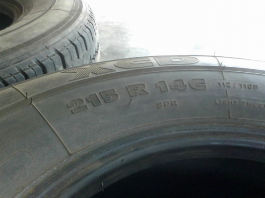 ขายยาง michelin XCD 215R14 ปี1013/2911