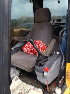 ขายด่วน !!! KOMATSU PC200-7 ขายด่วน !!! KOMATSU PC200-7