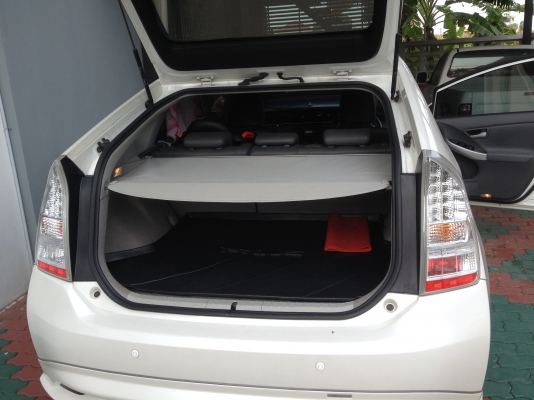 ขายพรีอูส TOP สีขาว