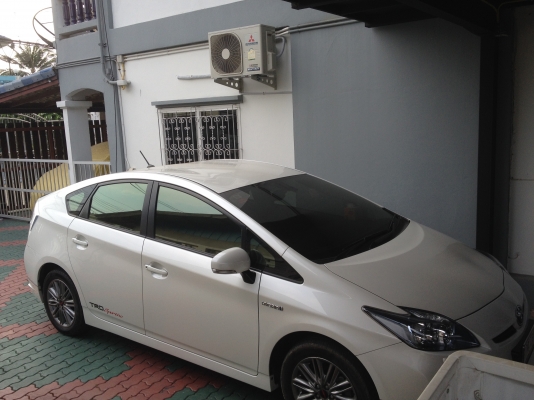 ขายพรีอูส TOP สีขาว