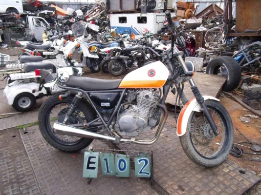 ***ขายรถก้อน suzuki grasstracker 250 cc สดๆจากยุ่น ปี 2001 อัฟ ถูกๆคันล่ะ 35000 มาดู*** ของมีเลยนะครับ เอกสารอินวอยออกชื่อ ราคาก้อนประกอบบวก 2 พัน น้ำมันเครื่อง หัวเทียนใหม่ ปี 2001 ขึ้นทุกคันครับ ราคาถูกๆ 35000 ครับ นครสวรรค์ สนใจ 0858730704 ohm คอนหวัน*