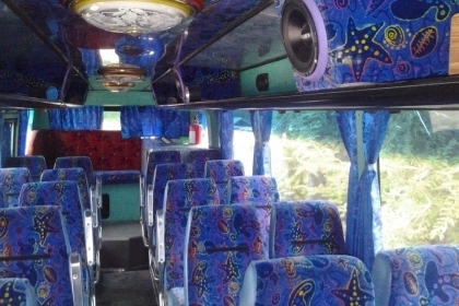 รถบัส HINO VIPชั้นครึ่ง32ที่นั่งแอร์ห้องน้ำ เครื่องHO7Dเทอร์โบ(เครื่่องท้าย)