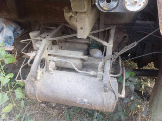 รถมิตซู 10 ล้อดั้ม FN527 - MA   191 แรงม้า.  ( ตามสภาพ )  สนใจติดต่อ 081 - 6079515