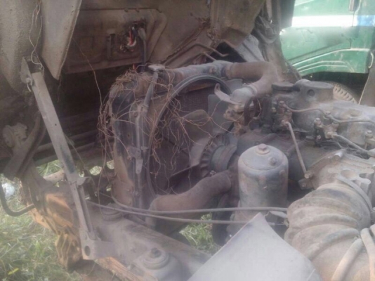 รถมิตซู 10 ล้อดั้ม FN527 - MA   191 แรงม้า.  ( ตามสภาพ )  สนใจติดต่อ 081 - 6079515