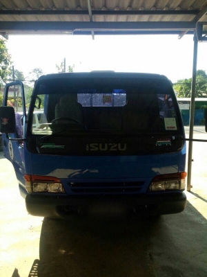 รถอีซูซุ 6 ล้อ รั้ว  NPR  130 แรงม้า. ปี 46   สนใจติดต่อ 081 - 6079515