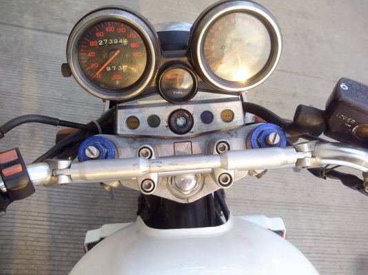 ขาย Honda cb 400 ปี 95 พร้อมทะเบียน เอกสารโอนพร้อม ของเหลวเปลี่ยนถ่ายใหม่หมดเครื่องไม่มีเยิ้ม ยางเต็ม ท่อ BEET Japan ผ้าเบรคเต็ม เครื่องดีไม่มีเกเร ขาย 110,000 บาท รถสวยครับรับประกัน สนใจสอบถามได้ครับ ยินดีตอบทุกรายละเอียด 0954933733 .....