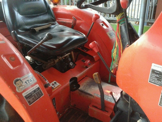 ขายรถไถ KUBOTA L3608 ดันหน้าคานโค้ง รถไร่ไม่เคยลงนา สภาพเดิมๆไม่ได้ทำสีใหม่