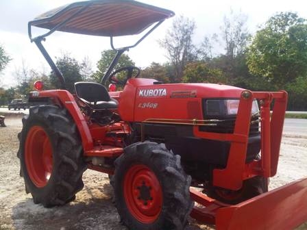 ขายรถไถ Kubota L 3408 (4WD) พร้อมดันหน้าของใหม่