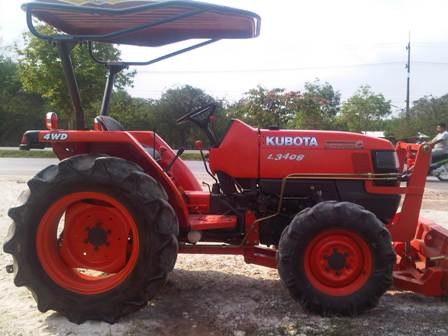 ขายรถไถ Kubota L 3408 (4WD) พร้อมดันหน้าของใหม่