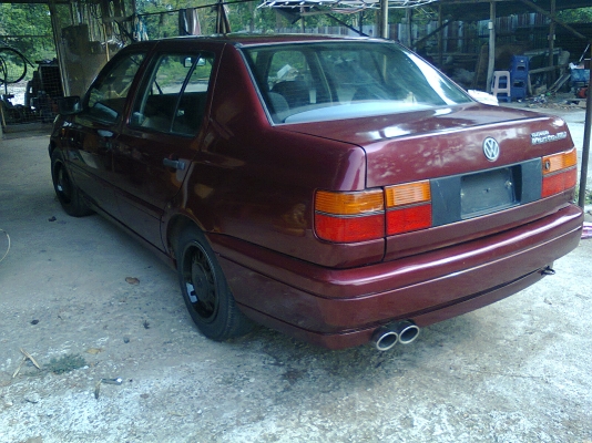ขายครับ VOLKSWAGEN VENTO 1.8  ปี 93 ออโต้ เพาร์เวอร์