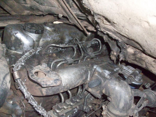 รถบรรทุกพร้อมใช้งาน  เครื่อง  110  แรงม้า