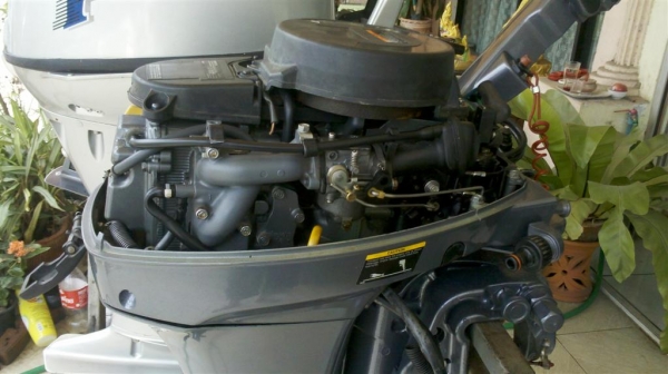 Yamaha 8hp 4stroke มีทริม และ สตาร์ทไฟฟ้า ราคา 58000 บาท
