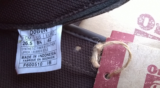 รองเท้า Onitsuka tiger สีน้ำตาล ของแท้ครับ ยังไม่ได้ใช้งาน