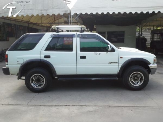 ขายยาง 255/70R15 ปี2012 ลดเหลือแค่ 5000บาท