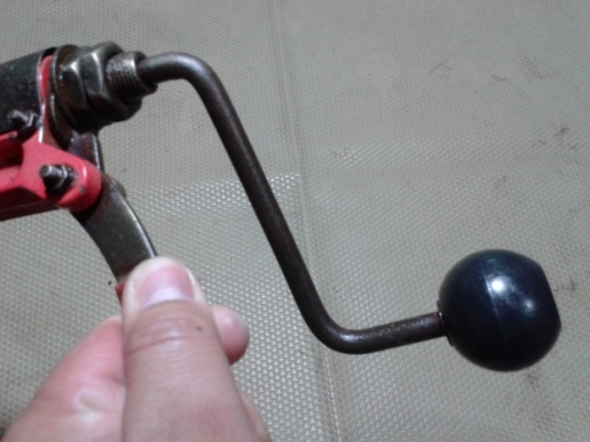 เครื่องเจาะกระเบื้อง