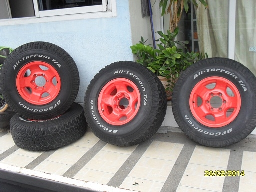 ขาย ยาง BF 31 นิ้ว พร้อมแม็ก ครับ 8,900 บาท