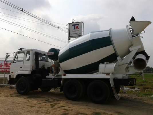 รถโม่ปูน NISSAN UD430 โม่ 7 คิว