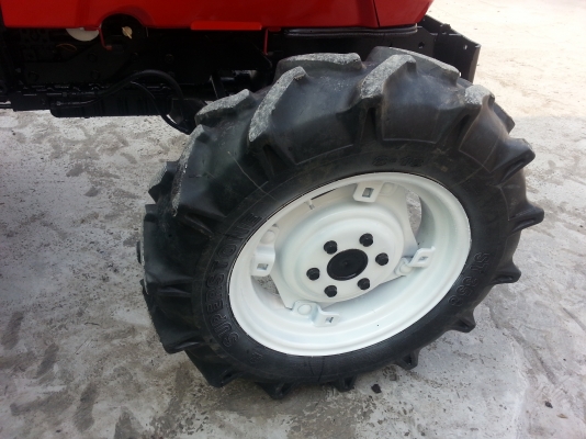 แทรกเตอร์ยันร์ม่า EF453T 4  WD 2 เพลา ตัวเปล่าพร้อมใช้งาน