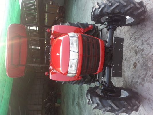 แทรกเตอร์ยันร์ม่า EF453T 4  WD 2 เพลา ตัวเปล่าพร้อมใช้งาน