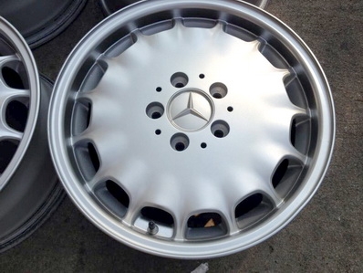 แม็กซ์ BENZ 16นิ้ว S Class W140 ET51 พร้อมยางดอกลึก MICHELIN 225-55-16 ใหม่ท้ั้งชุด ตจว ส่งได้ครับ แม็กซ์ BENZ 16นิ้ว S Class W140 ET51 พร้อมยางดอกลึก MICHELIN 225-55-16 ใหม่ท้ั้งชุด ตจว ส่งได้ครับ