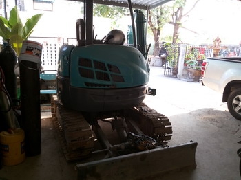 ขายรถขุดขนาด PC30 Kobelco