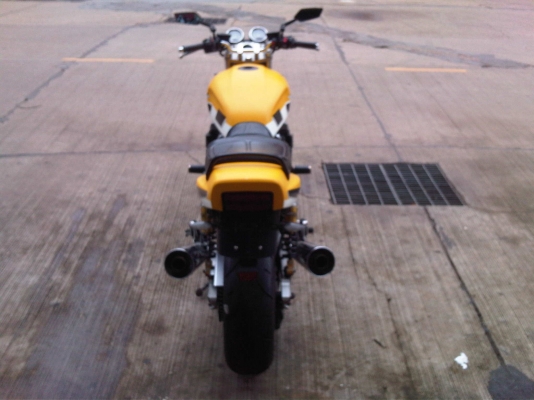 ขายรึแลกตัว 400 คับ XJR1200 อินวอยส์ สรรพสามิตร สนใจ ติดต่ออ 081-0578282