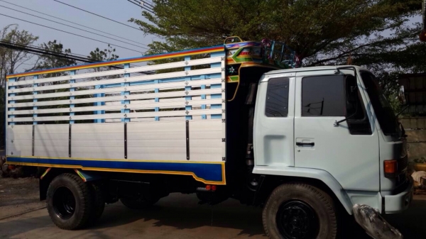 ขาย6ล้อดั้มFTR11NY ติดต่อคุนไก่086-1237456