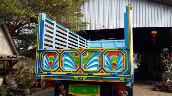 ขาย6ล้อดั้มFTR11NY ติดต่อคุนไก่086-1237456