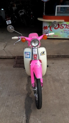 ขายคับ C90 ทะเบียนแท้พร้อมโอนไม่ขาดต่อ สีพึงทำมาใหม่ ระบบไฟออกทุกดวง เครื่องสตาททีเดียวติด สวยๆคับ ราคา 24500 บาท สนใจติดต่อ081-0578282 คับ ส่งได้ทั่วไทยคับ