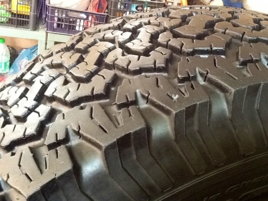 ขายยาง BF 265 x 75 x 16 ขายยาง BF 265 x 75 x 16