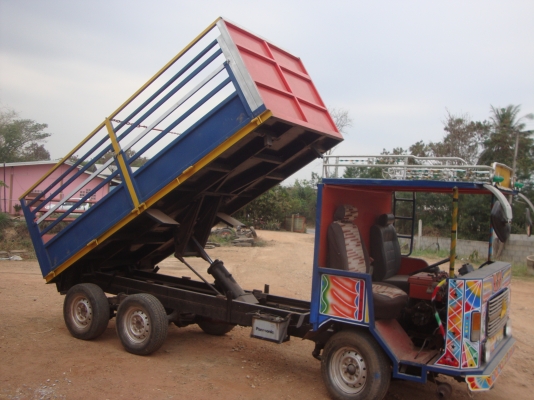 ขายรถอีแต๋นบรรทุก 6 ล้อ ยกดั้มได้