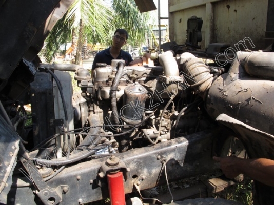 รถบรรทุก 10 ล้อดั๊มพ์ ยี่ห้อ MITSUBISHI รุ่น FN527