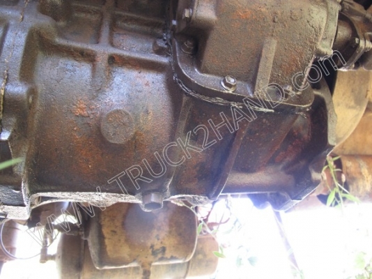 รถบรรทุก 10 ล้อดั๊มพ์ ยี่ห้อ MITSUBISHI รุ่น FN527