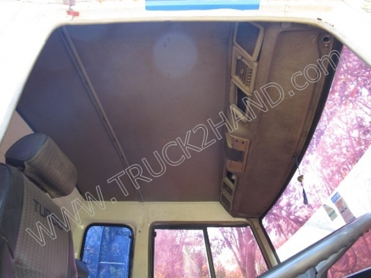 รถบรรทุก 10 ล้อดั๊มพ์ ยี่ห้อ MITSUBISHI รุ่น FN527