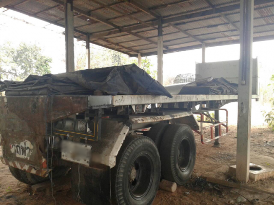 ขายหางพื้นเรียบ ช.ทวี ยาว 9 เมตร เพลาเหลี่ยม ดุมใหญ่ มี 2 หาง ทะเบียนเต็มพร้อมโอน ขายหางพื้นเรียบ ช.ทวี ยาว 9 เมตร เพลาเหลี่ยม ดุมใหญ่ มี 2 หาง ทะเบียนเต็มพร้อมโอน