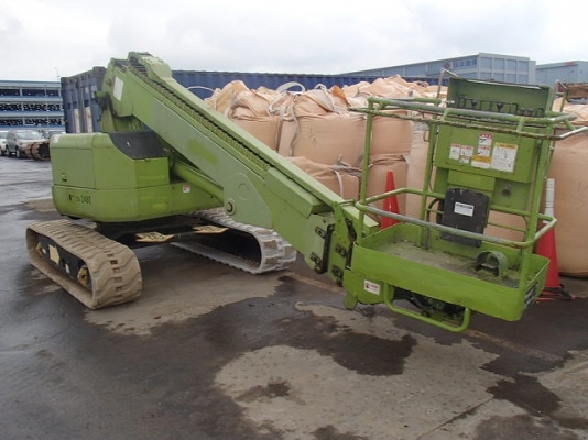 รถกระเช้าตีนตะขาบมือสอง Hitachi HX99B สนใจโทร 083 081 2889