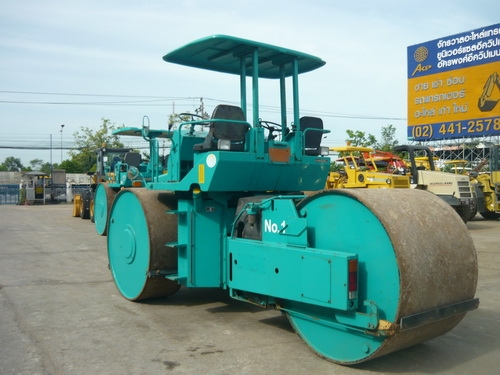 รถบด 3 ล้อเหล็ก Sakai R2 รถนอกนำเข้าจากญี่ปุ่น เพิ่งเหยียบถึงไทย 091 695-6445