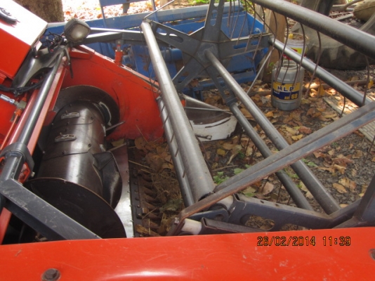 ขายรถเกี่ยว KUBOTA DC60