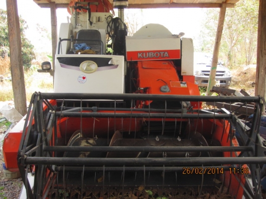ขายรถเกี่ยว KUBOTA DC60