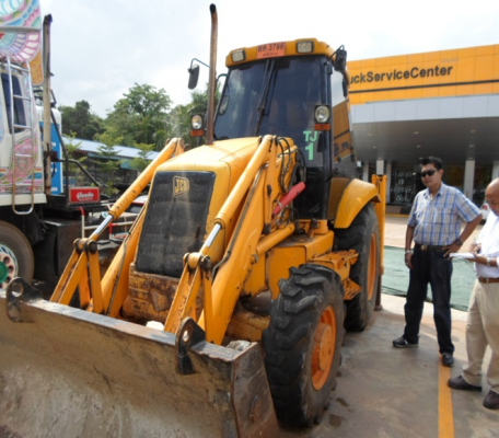 ต้องการขาย JCB รุ่น Sitemaster 3 CX(หน้าตัก-หลังขุด)