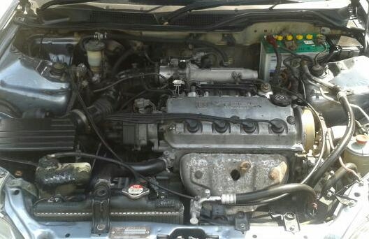 ด่วน..Civicเตารีด4ประตูเครื่องV-TECHน้ำมัน+LPGเกียร์Autoแอร์หนาว(พร้อมขับส่ง)