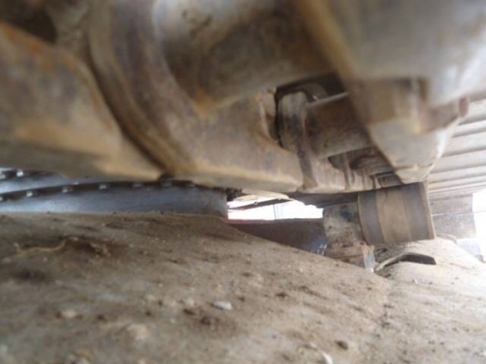 ขายรถแบคโฮ KOMATSU PC130-6 ทำงาน 6000 ชั่วโมง ปี2003 มี VDOครับ ระบบไฟฟ้าเต็ม รถนอกนำเข้าสภาพสวย ทำเล่ม