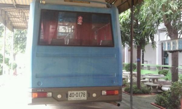 ขายรถบัสBENZ นำเข้าเสียภาษีถูกต้อง เครื่องดี แอร์เย็น สภาพพร้อมใช้