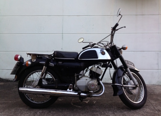 ขายซูซูกิ K125 สวยๆ มีทะเบียน พร้อมโอน สภาพสมบูรณ์