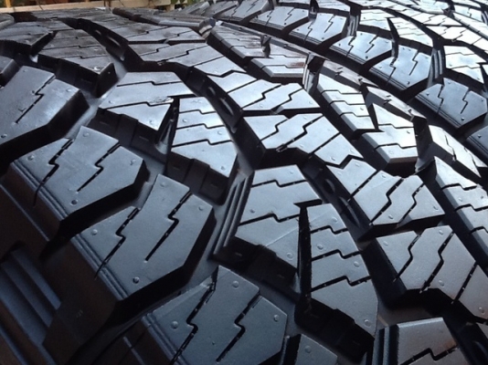 ขายยาง 265 x 75 x 16 AT ขายยาง 265 x 75 x 16 AT