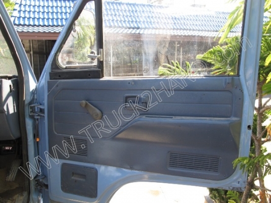 หัวเก๋ง+แซซซี รถบรรทุก 6 ล้อ ยี่ห้อ ISUZU 110 แรงม้า // มีภาพ VDO ประกอบ หัวเก๋ง+แซซซี รถบรรทุก 6 ล้อ ยี่ห้อ ISUZU 110 แรงม้า // มีภาพ VDO ประกอบ